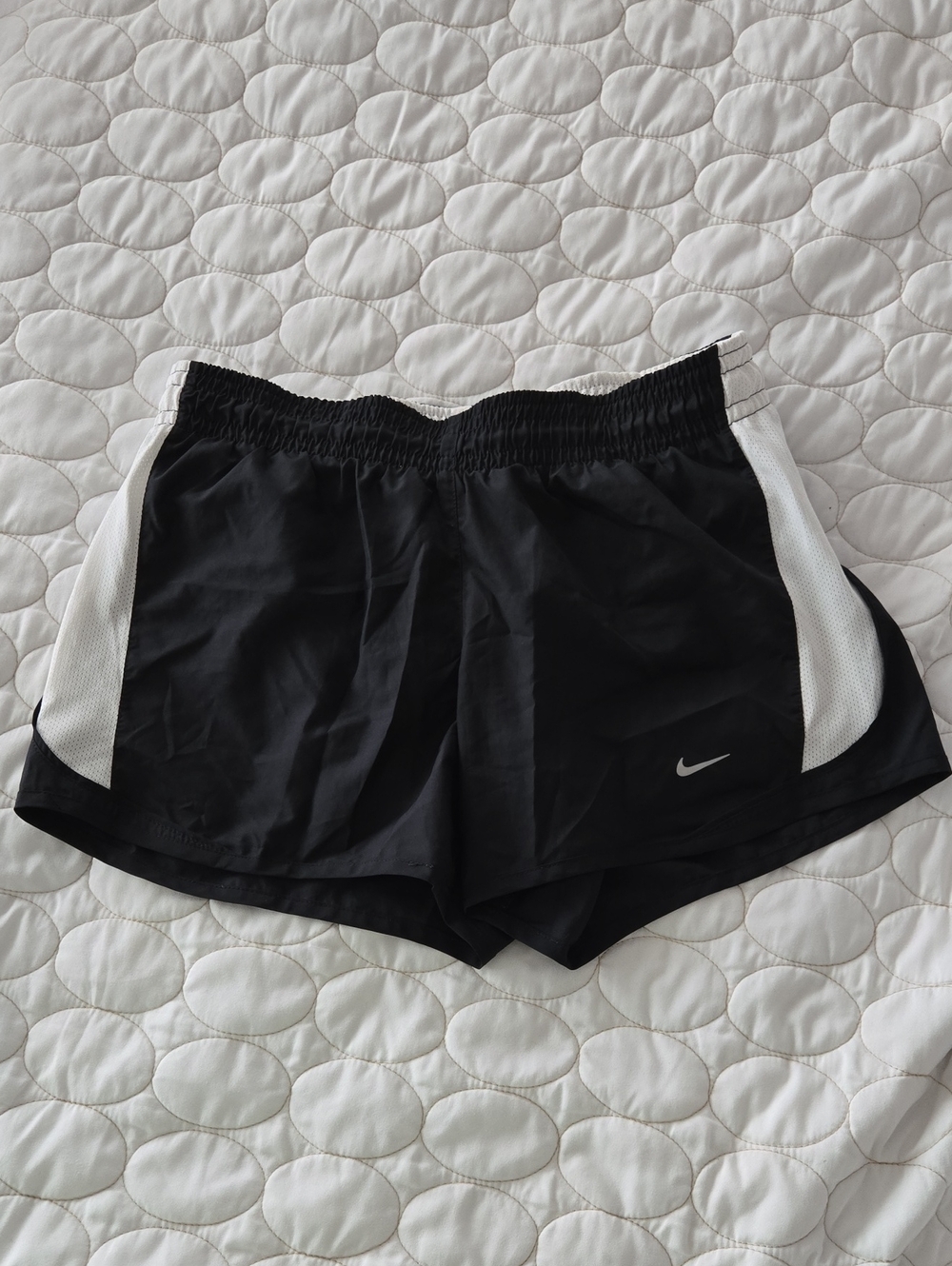 Women Nike Dri Fit Tempo running shorts Black white S Lined Yoga Hike Walk Beach
